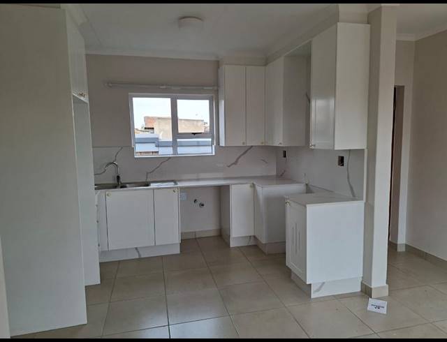 3 BEDROOM HOUSE FOR SALE IN BUHLE PARK